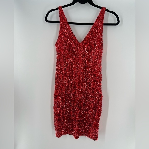 NO BRAND GREAT FOR VALENTINES DAY RED DRESS RHINESTONE - Picture 1 of 4